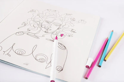 Libro para colorear "Somos Diosas" por Consuelo Huerta