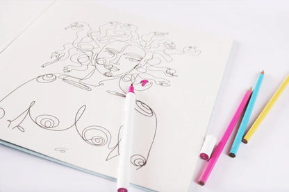 Libro para colorear "Somos Diosas" por Consuelo Huerta