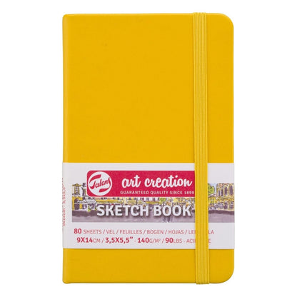 Cuaderno Vertical color amarillo dorado con hojas blancas de 12cm x 12cm